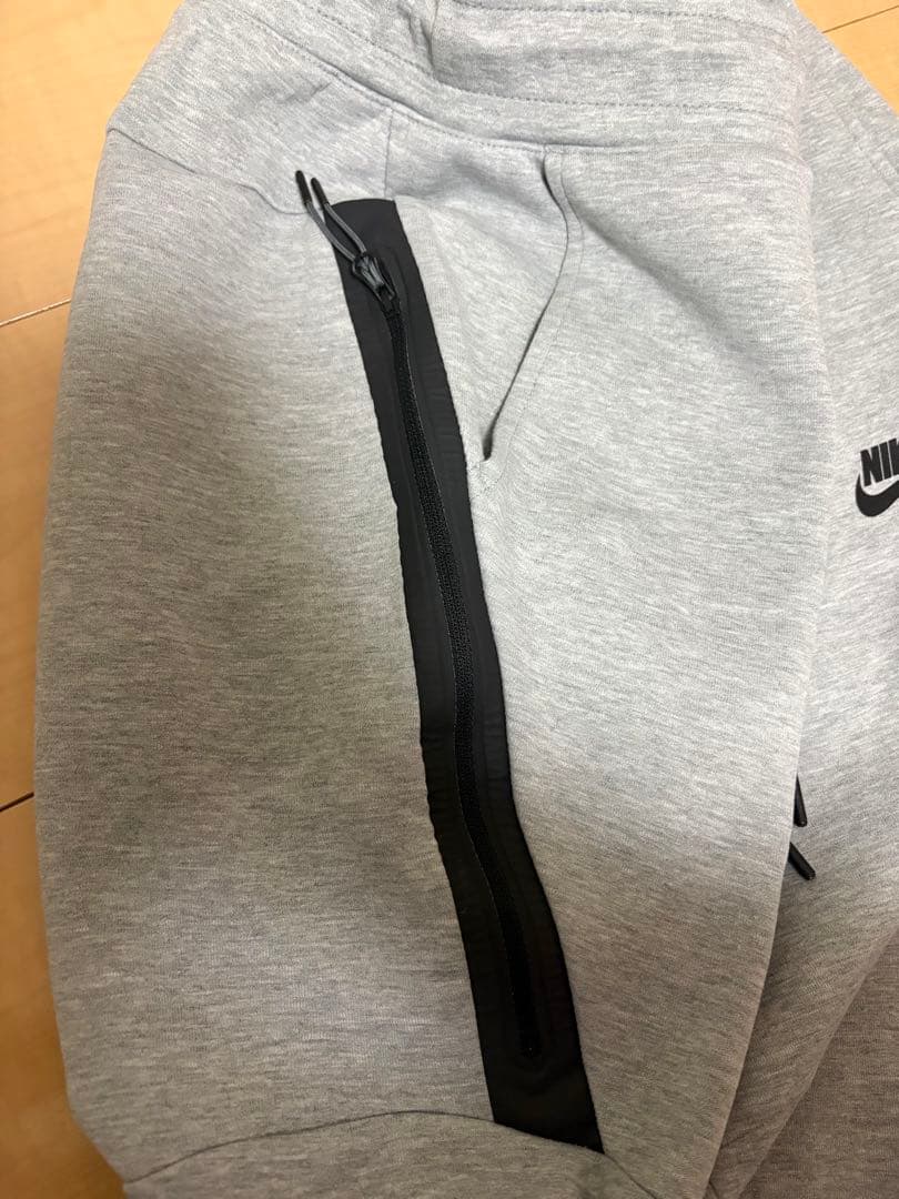 早いもの勝ち‼️M テックフリース セットアップ NIKE グレー過去モデル 廃盤