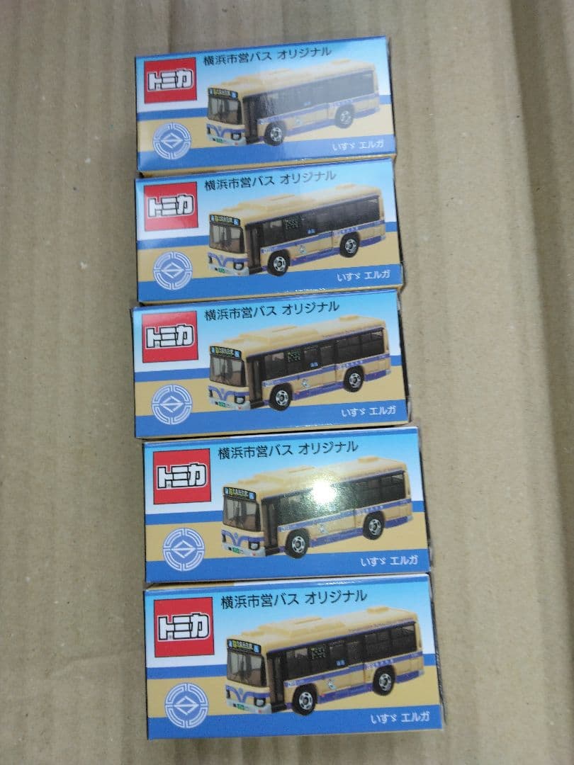 5台 クリアケース トミカ 横浜市営バス オリジナル いすゞ エルガ