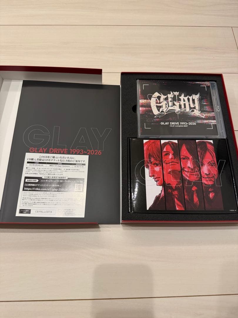 DRIVE GLAY complete BEST　CDプレイヤー付