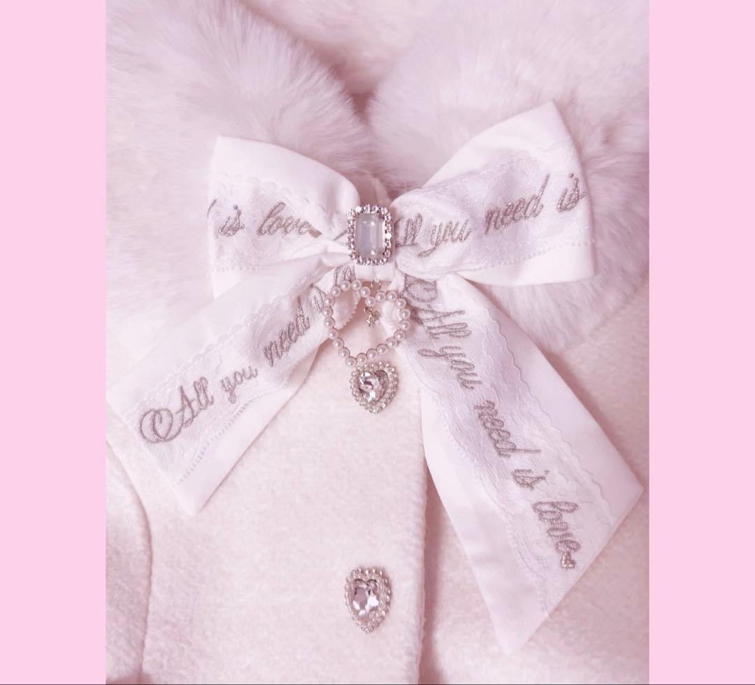 ♥ ♥ ♥リズリサ ビジューリボンミニ丈Aラインコート ホワイト