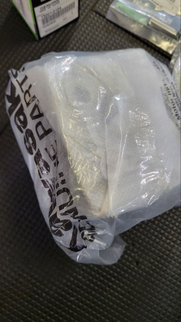 Dトラッカー125　Kawasaki ピストン・ガスケットセット