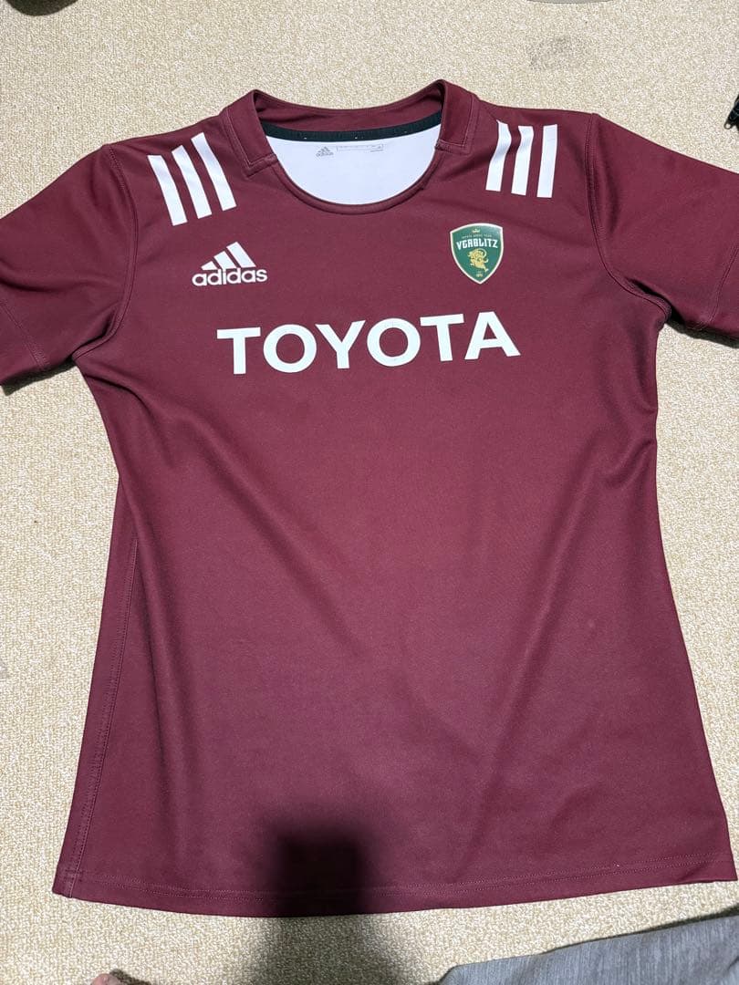 adidas トヨタヴェルブリッツ　ラグビー ジャージ　TOYOTA
