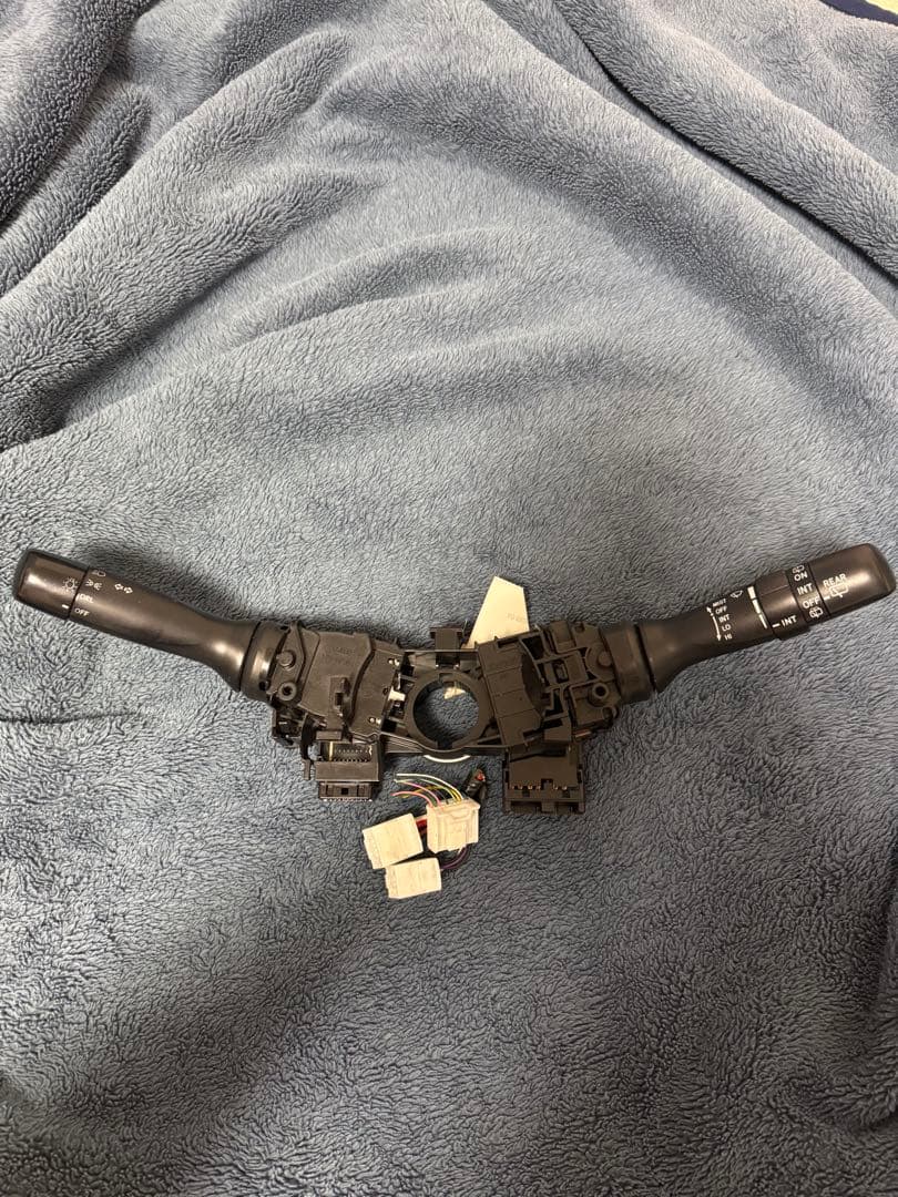 プリウス zvw30 後期 コンビネーションスイッチ usdm 北米トヨタ