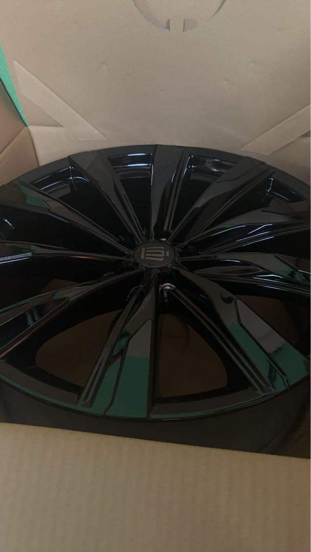 【トヨタ クラウン スポーツ 純正 21インチ ブラック 4本】