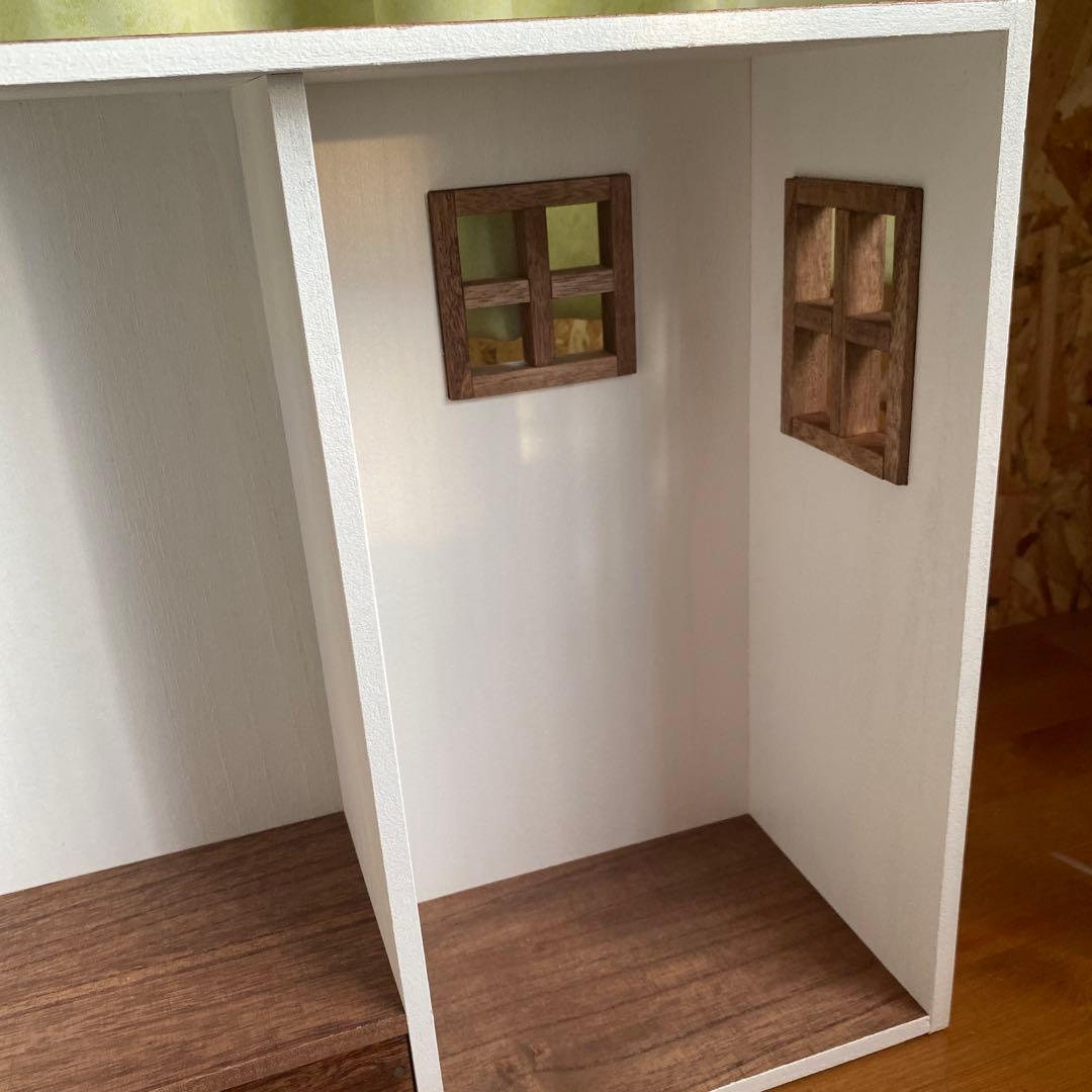 おうち型人形用木製収納ケース　ネオブライス　アイシードール　ドール用クローゼット