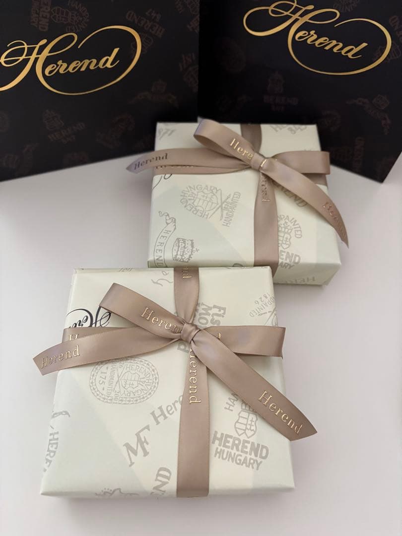 チ*】様 ヘレンド　新品未使用　リボンローズドラジェ　ハート ディッシュ