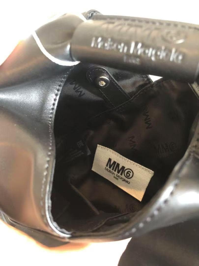 MM6 メゾンマルジェラ クロスボディバッグブラック