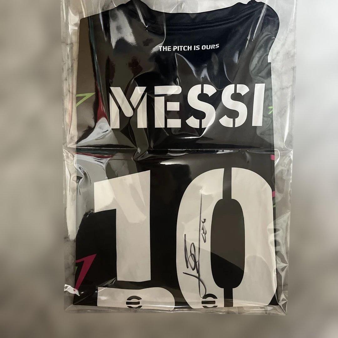 リオネル メッシ 直筆サインユニフォーム eFootball™️ 世界限定3枚