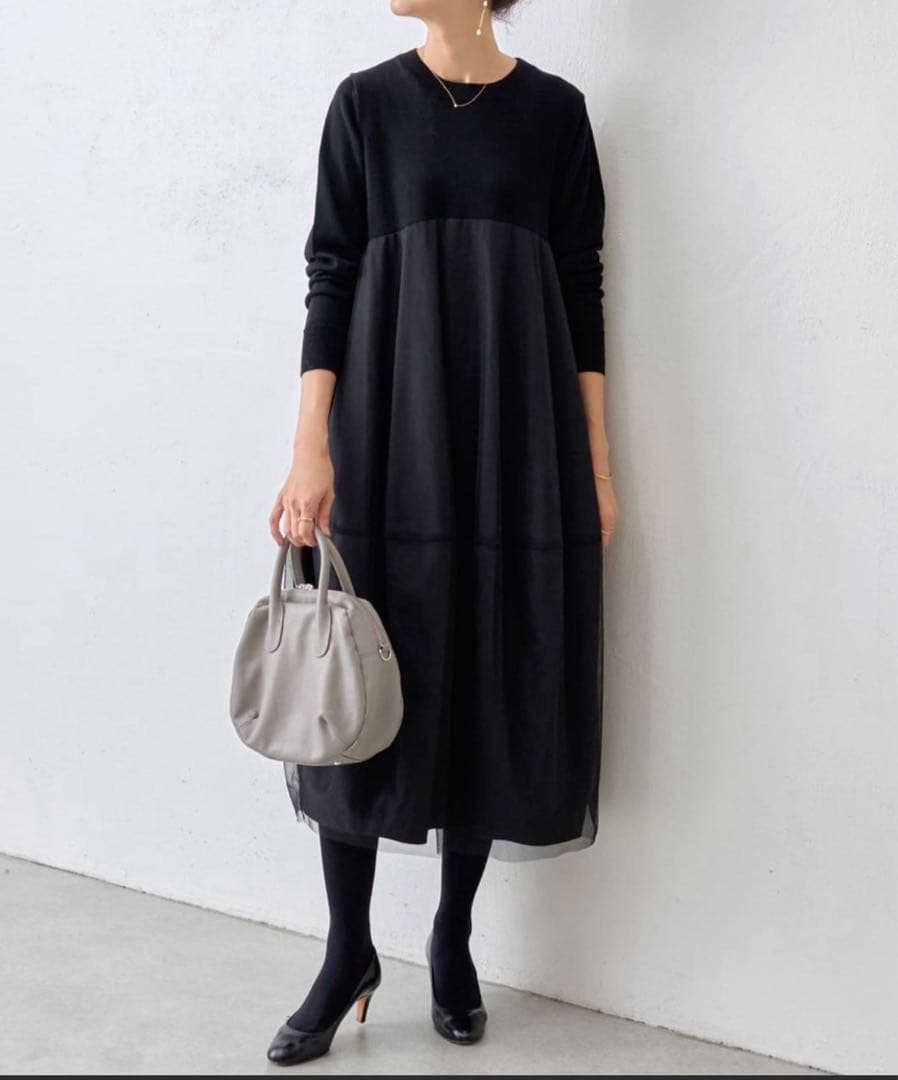 美品 ビアズリー beardsleyニットチュール マル ワンピース ブラック