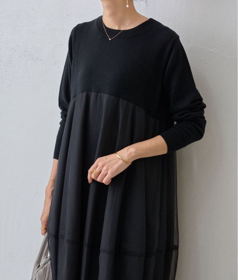 美品 ビアズリー beardsleyニットチュール マル ワンピース ブラック