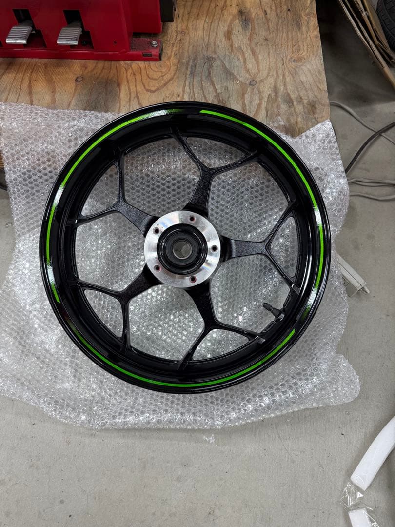 2016 ZX14R純正Ｆホイール