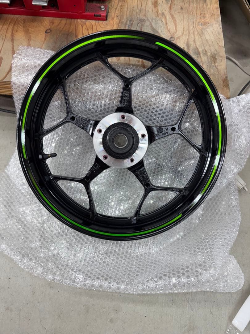 2016 ZX14R純正Ｆホイール