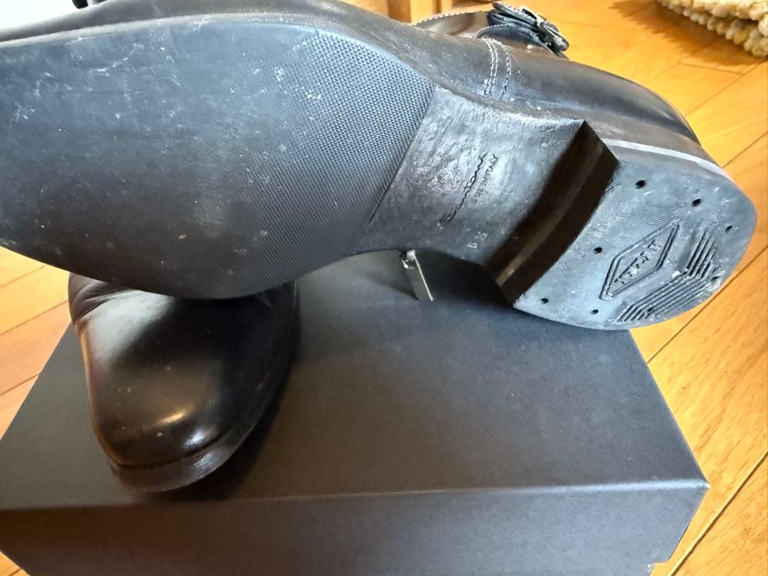 サントーニ　レザーアンクルブーツ ブラック