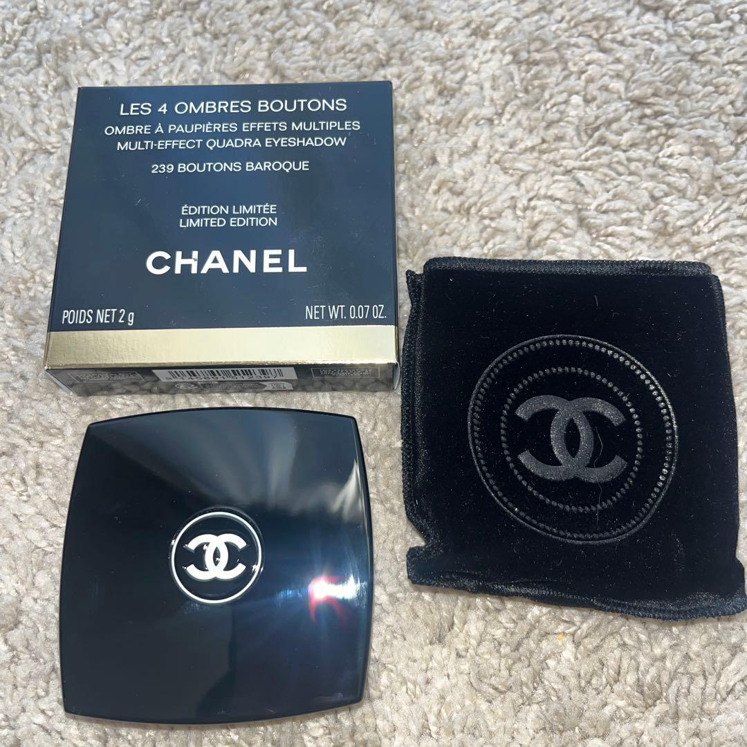 CHANEL レキャトルオンブルブトン　239