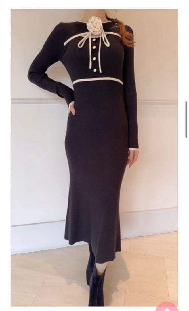 ミシェルマカロン　フラワーニットワンピース