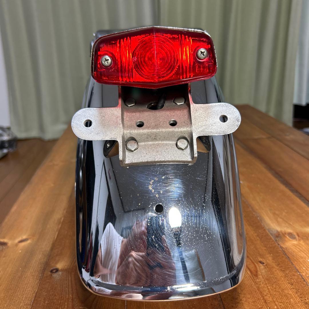 SR400 WMテールライトベース付 リヤフェンダー