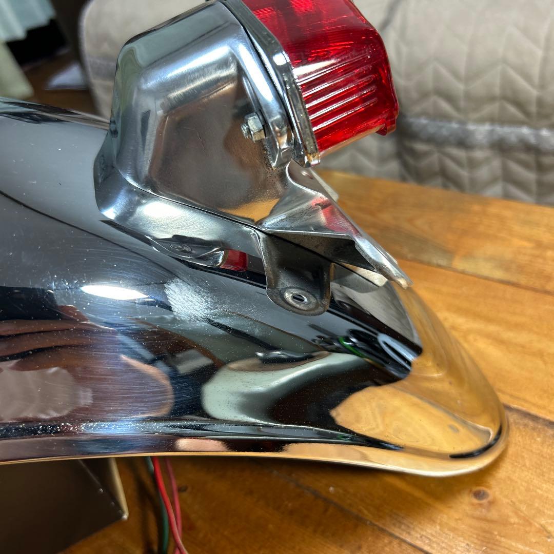 SR400 WMテールライトベース付 リヤフェンダー