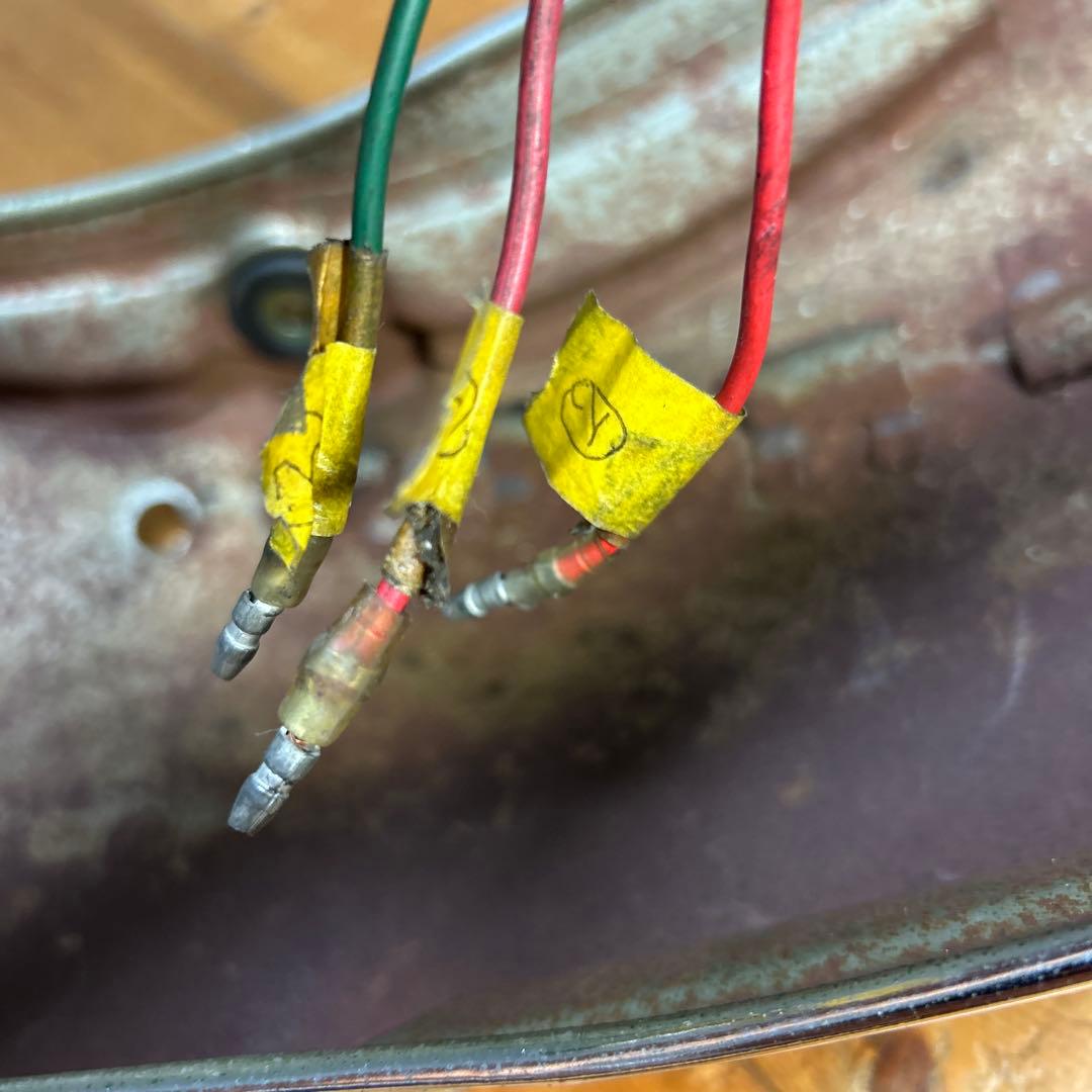 SR400 WMテールライトベース付 リヤフェンダー