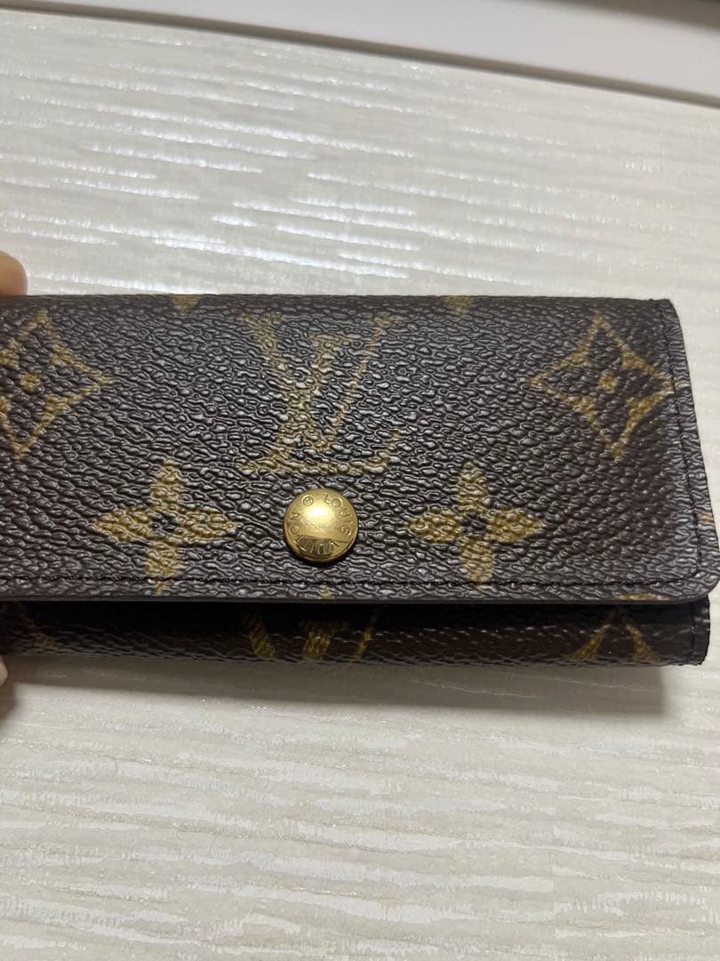 ルイヴィトン モノグラム　キーケース 4