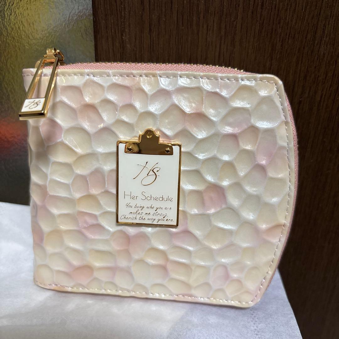 極美品！限定品！ハースケジュール財布