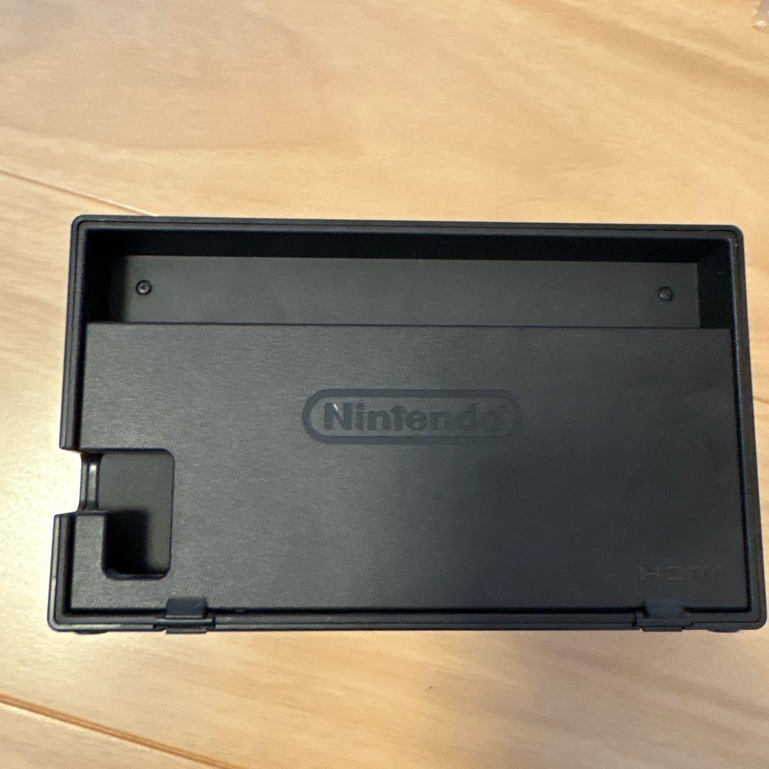 【極美品】任天堂Switch本体　動作確認済‼️