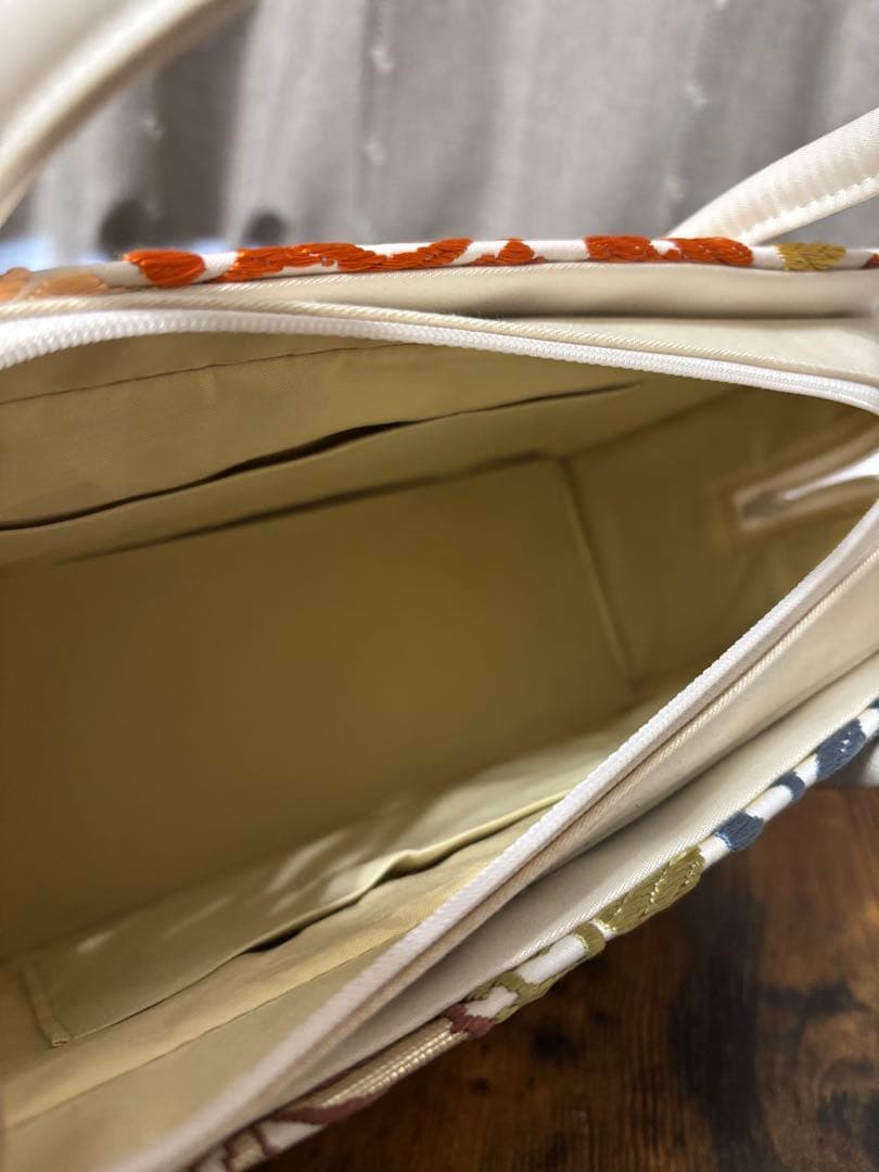 刺繍模様 ボックス型和装用バッグ