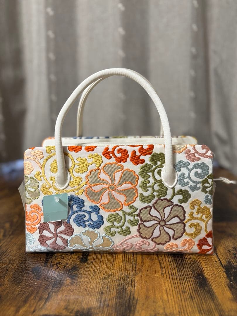 刺繍模様 ボックス型和装用バッグ