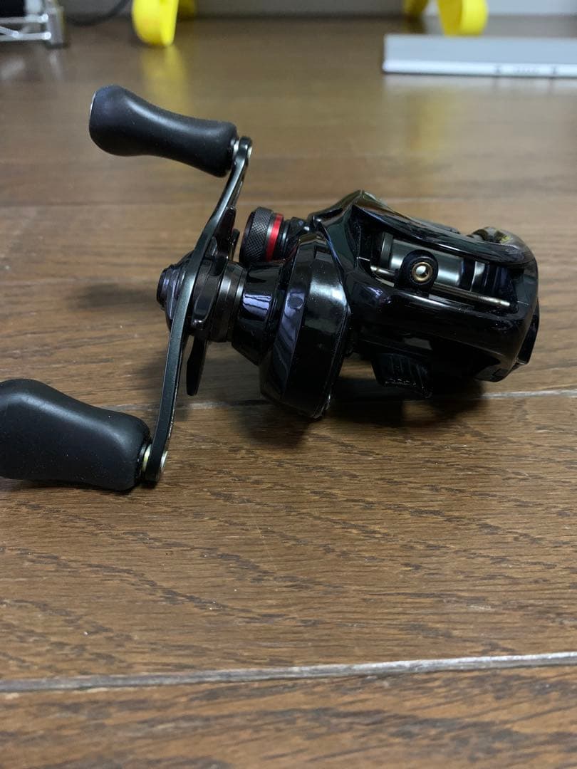 リール Scorpion DC100HG Daiwa TATULA svTW103HL