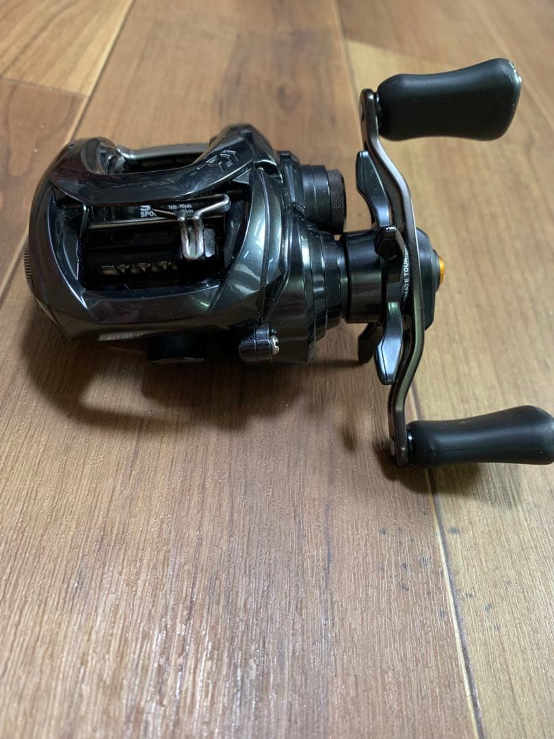 リール Scorpion DC100HG Daiwa TATULA svTW103HL