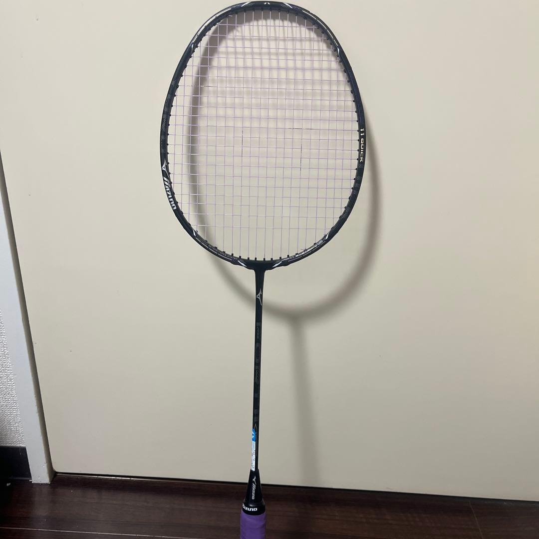 フォルティウス11クイック バドミントンラケット