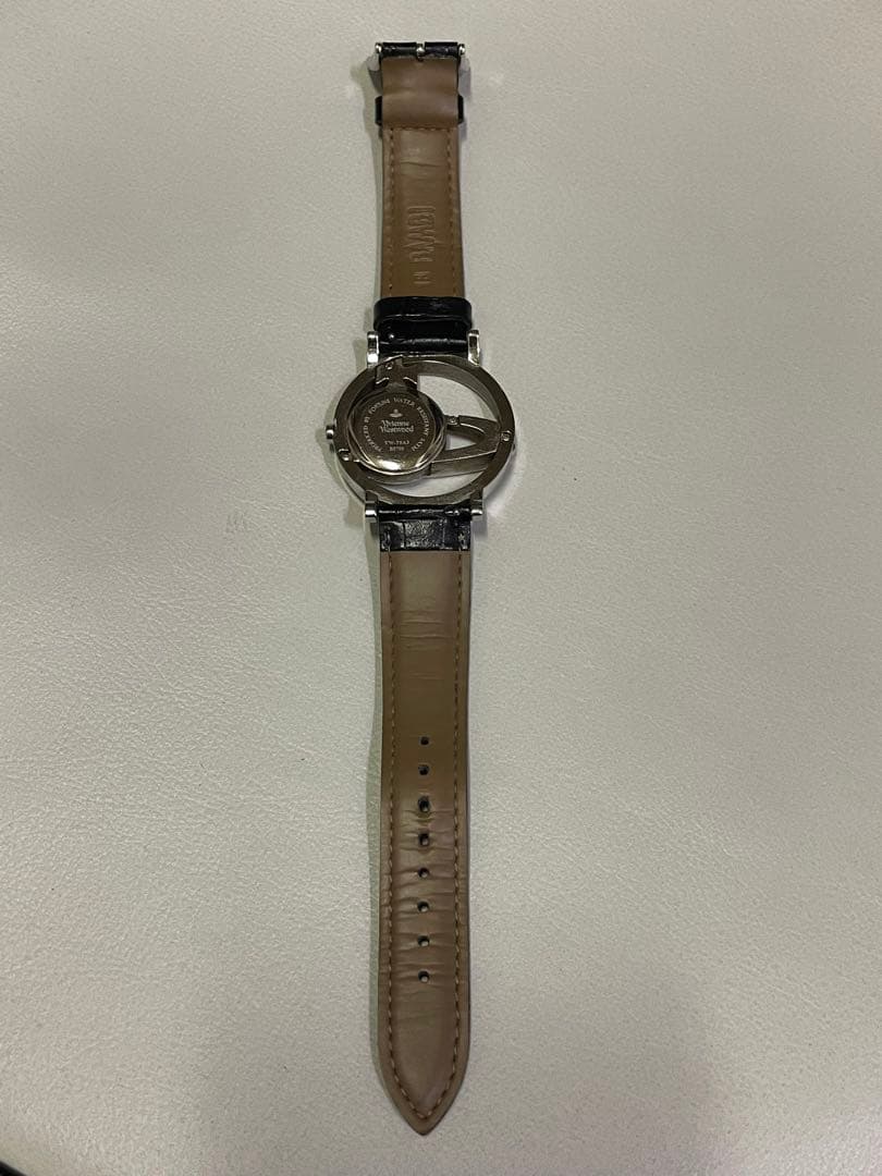 Vivienne Westwood ヴィヴィアン 腕時計 サークルオーブ