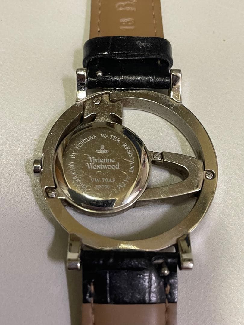Vivienne Westwood ヴィヴィアン 腕時計 サークルオーブ