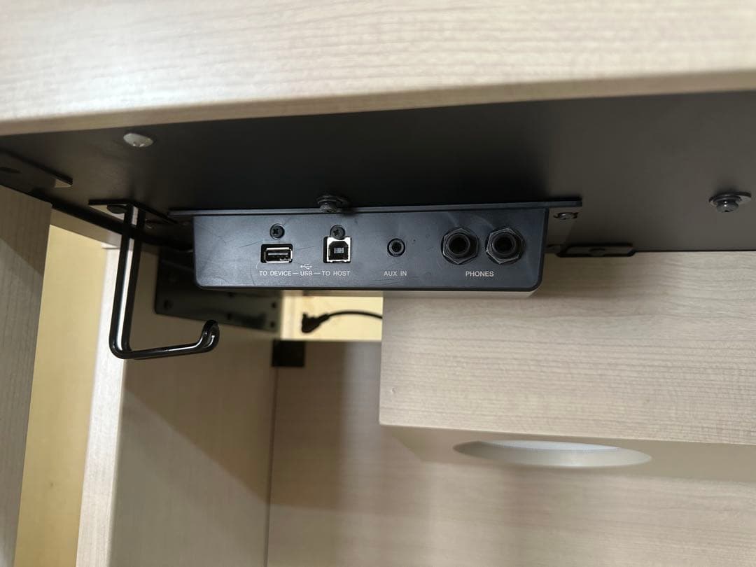 YAMAHA CLP-675WA ヤマハ 電子ピアノ 2017年製 ※直配限定