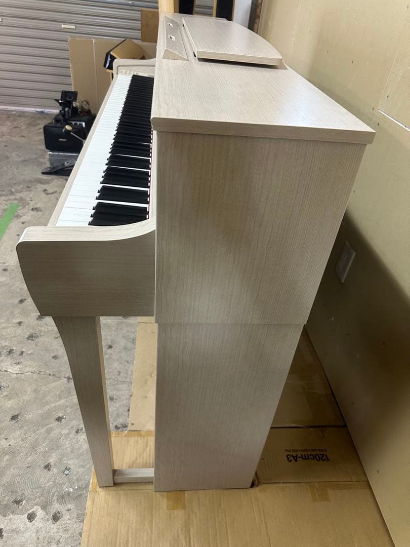 YAMAHA CLP-675WA ヤマハ 電子ピアノ 2017年製 ※直配限定