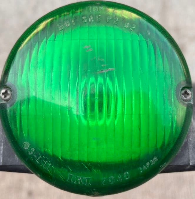レトロ デコトラ 日野ドルフィン用 速度灯 緑レンズ 3連