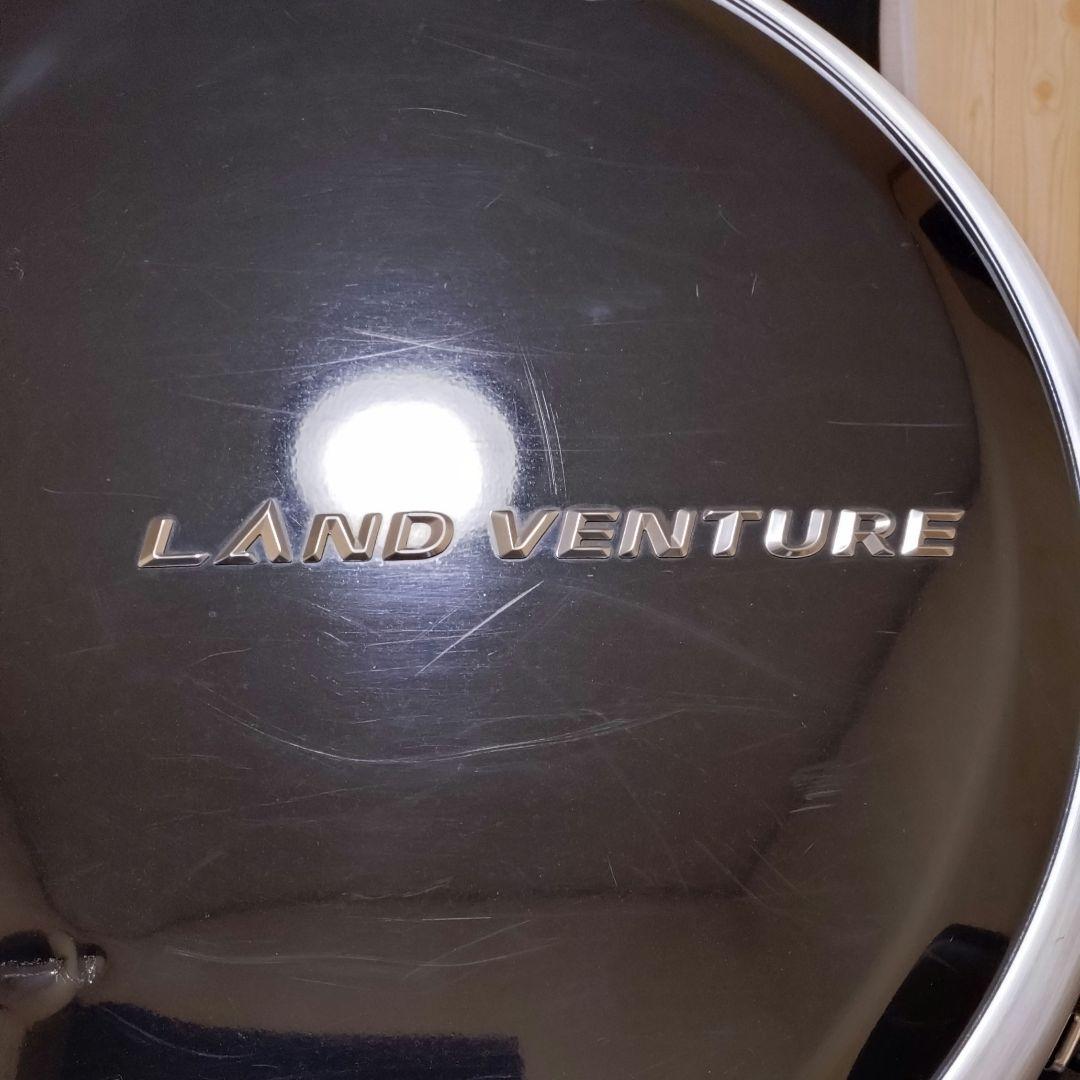 スズキ 純正 ジムニー ランドベンチャー 10型 タイヤカバー 黒 ヘコみ あり