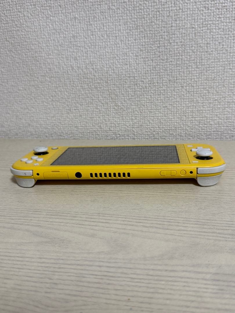 Nintendo Switch Lite イエロー 2019