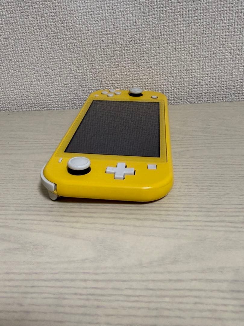 Nintendo Switch Lite イエロー 2019
