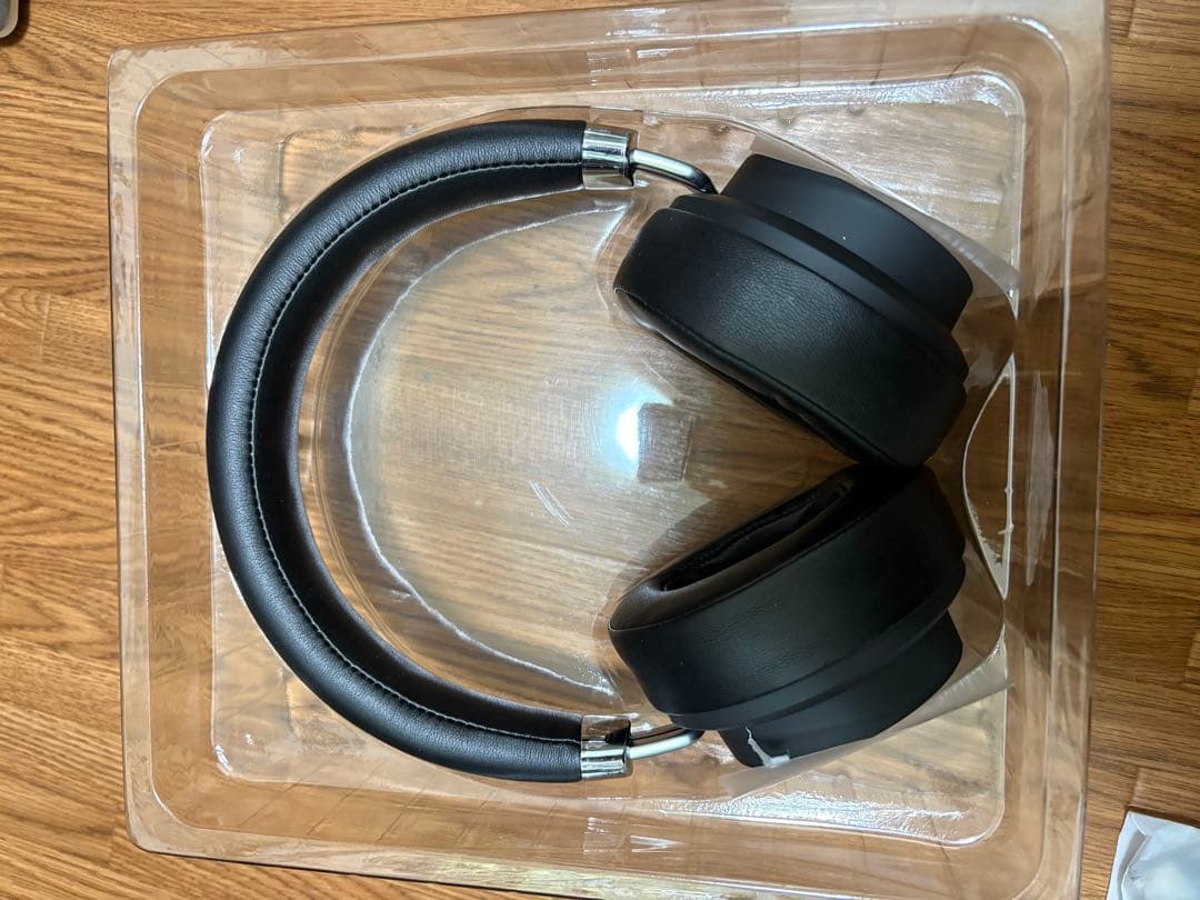 ヘブンバーンズレッド　ヘッドホン