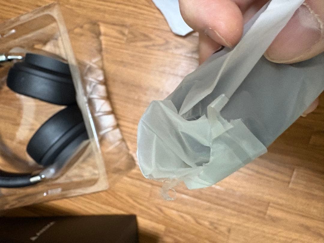 ヘブンバーンズレッド　ヘッドホン