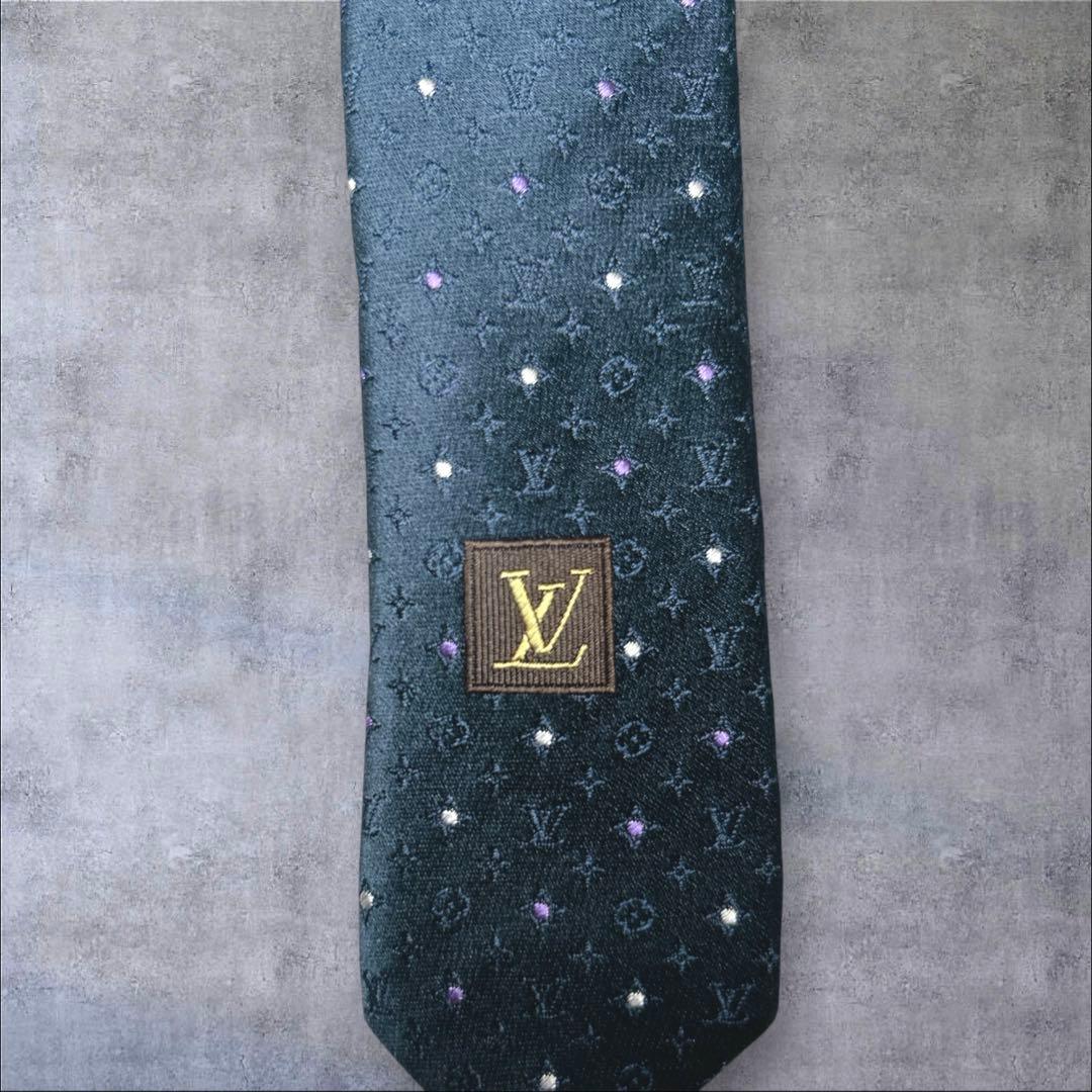 美品　LOUIS VUITTON ネクタイ　モノグラム　ネイビー　クリーニング済