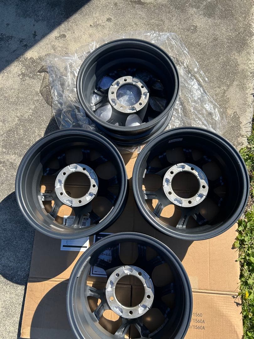 ジムニーシエラ　社外ホイール15インチ　引き取り限定　15×6J ガンメタ