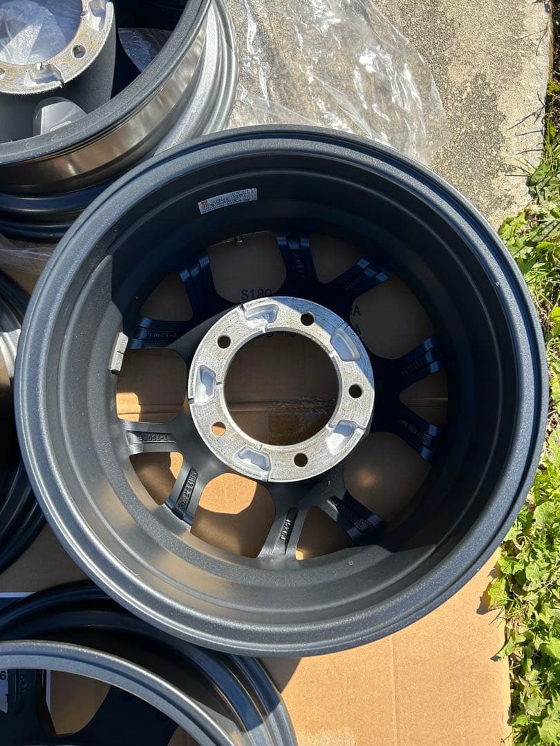 ジムニーシエラ　社外ホイール15インチ　引き取り限定　15×6J ガンメタ