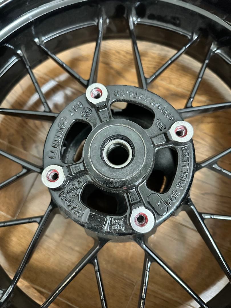 【KAWASAKI】z650rs 純正ホイール フロントリアセット