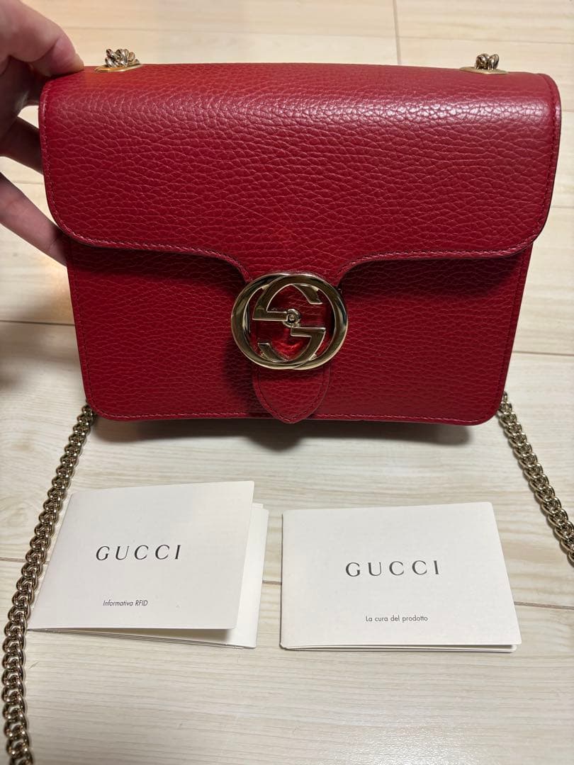 GUCCI ショルダーバッグ【新品未使用】即購入可