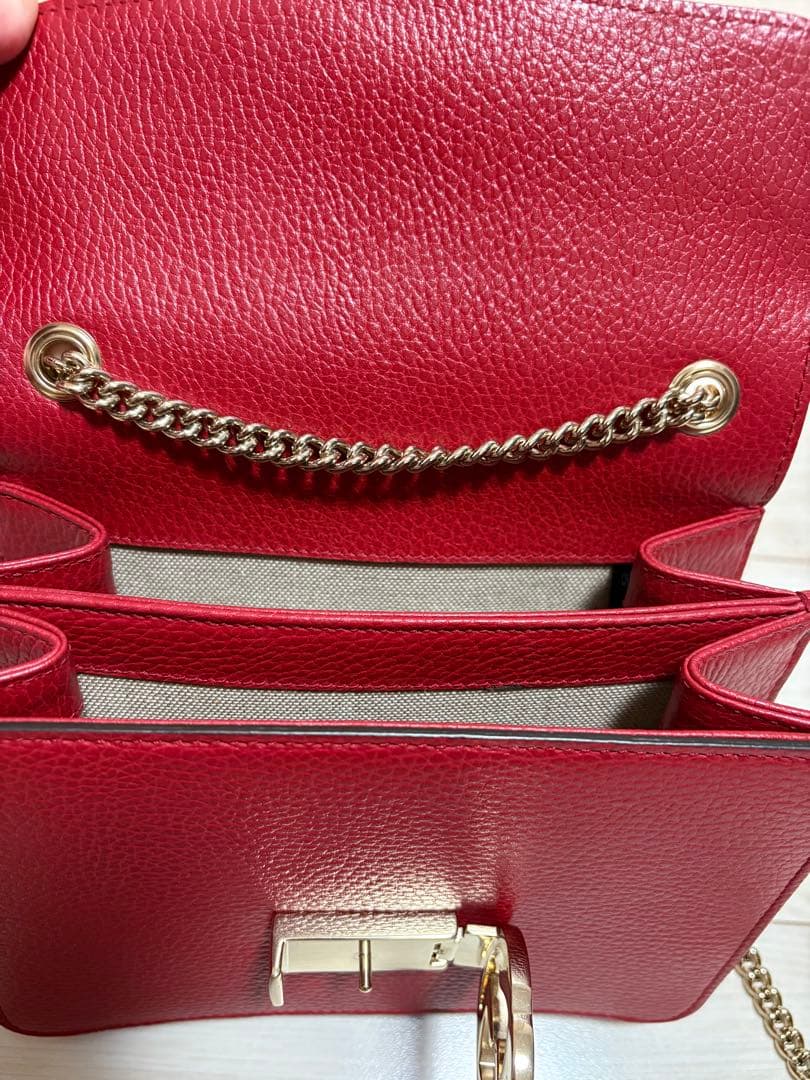 GUCCI ショルダーバッグ【新品未使用】即購入可