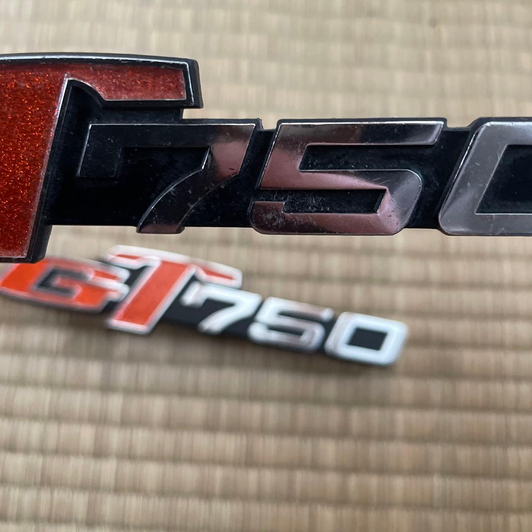 スズキ　gt750 エンブレム