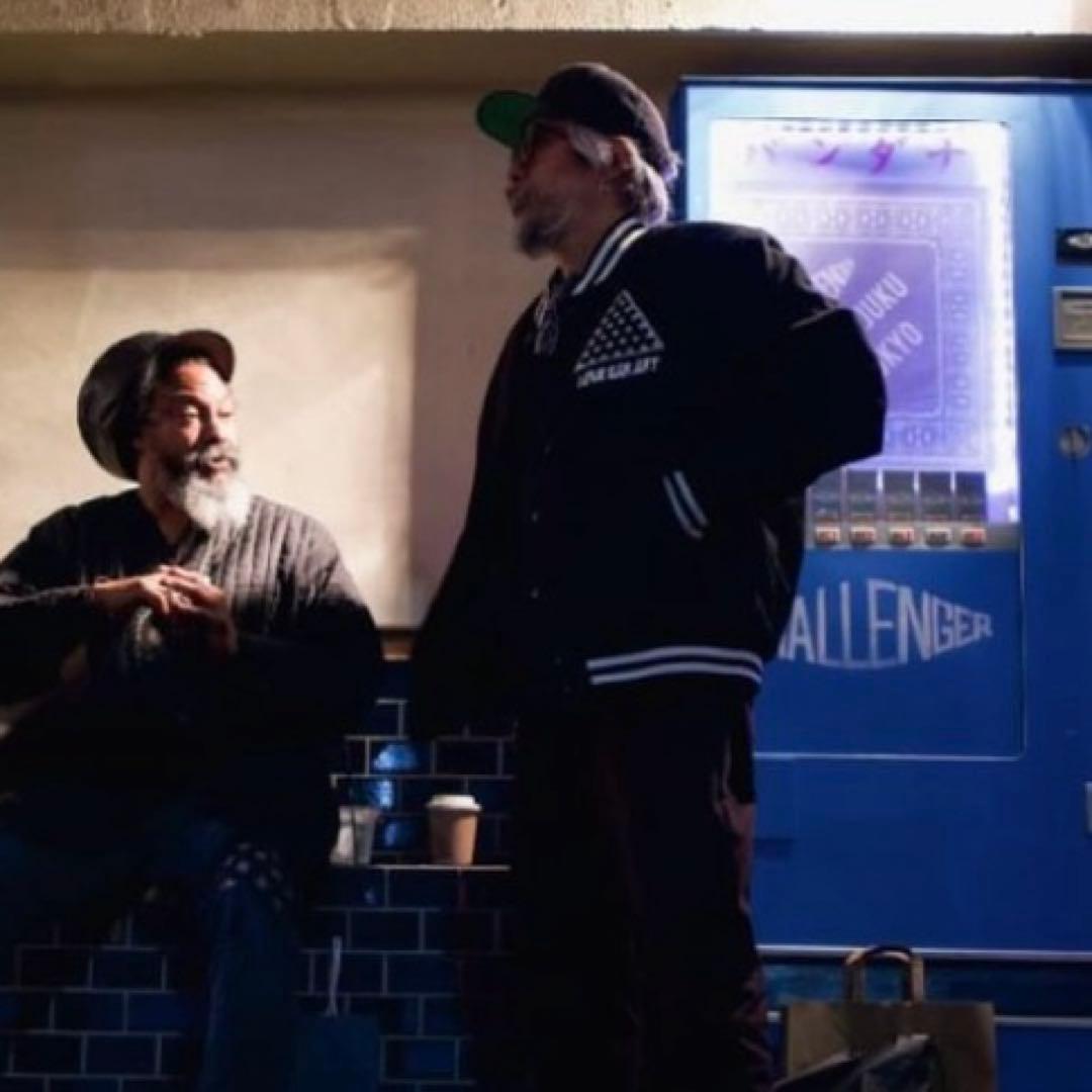 LOVE EAR ART スタジャン　キムタク　チャレンジャー