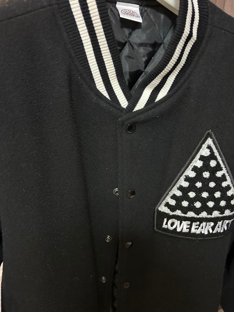 LOVE EAR ART スタジャン　キムタク　チャレンジャー