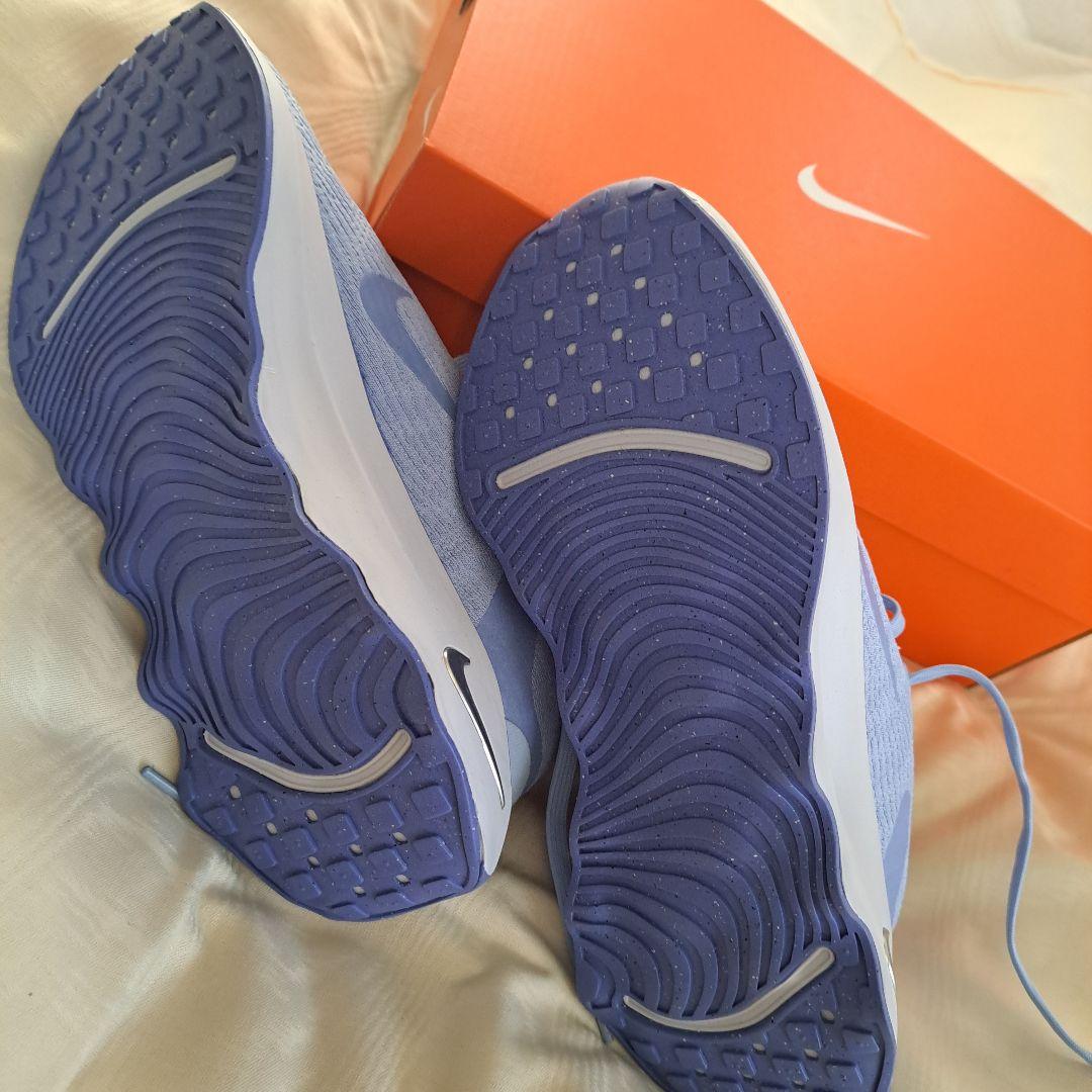 Nike ウオーキングシューズ　モティバ